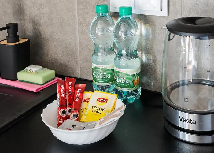 Ursus Deluxe By Bookinghost